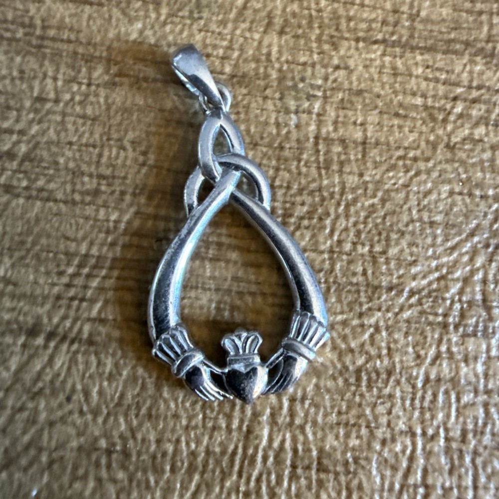 Sterling Silver Claddagh Trinity Celtic Pendant Signed Solver