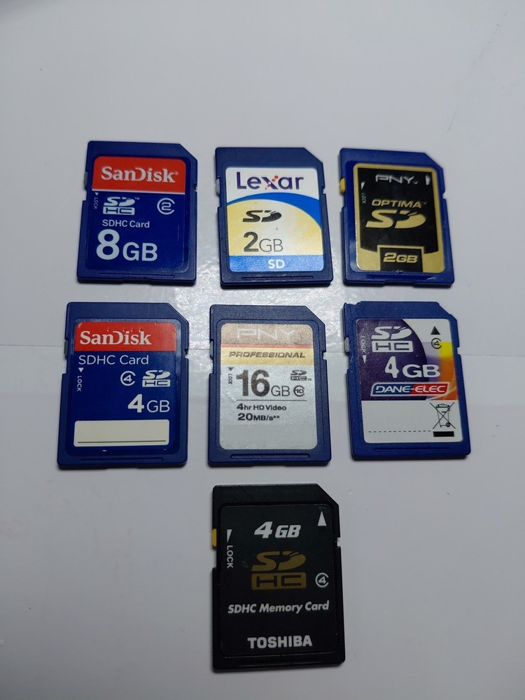 7 Random SD Memory Cards