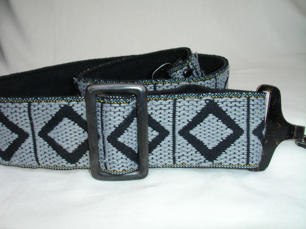 Soft HIPPIE CAMERA NECK STRAP Black / Grey #0054