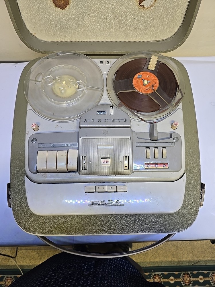 Grundig TK-54