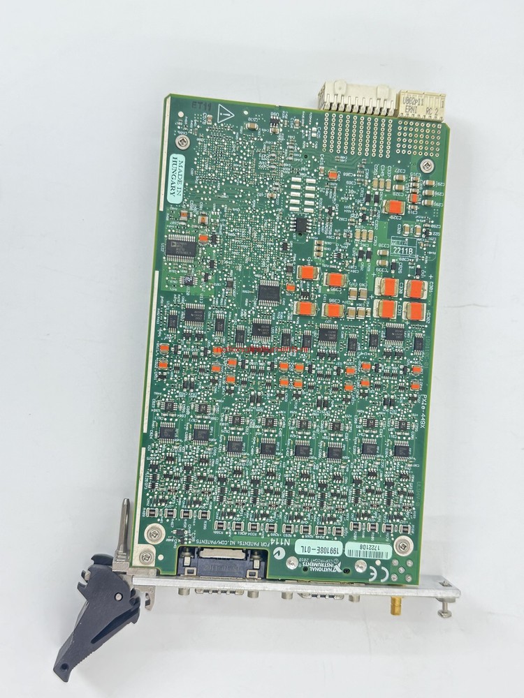 National Instruments NI PXIe-4498 Functioning normally spot