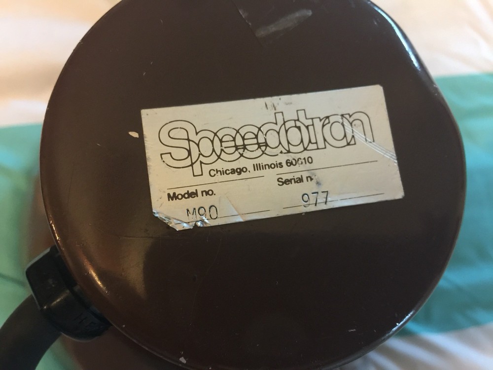 Speedotron M90 Brown 8.5" Flash/Modeling Lamphead w/ Bulbs, Smith Vector Tripod