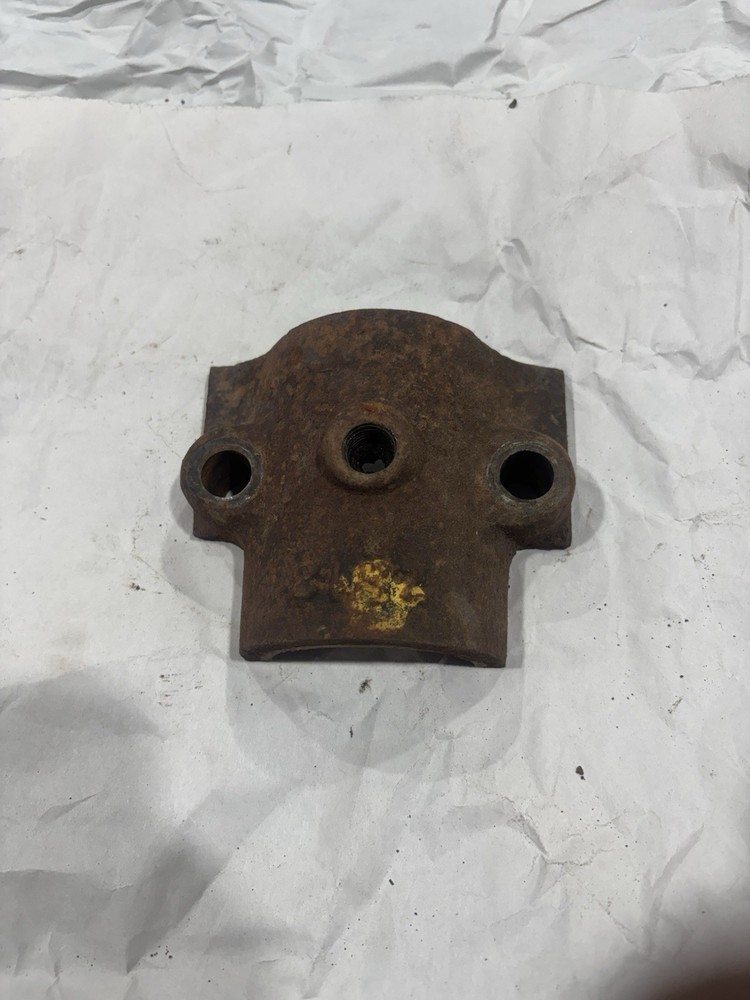 3 HP Fairbanks Morse Engine Main Bearing Cap