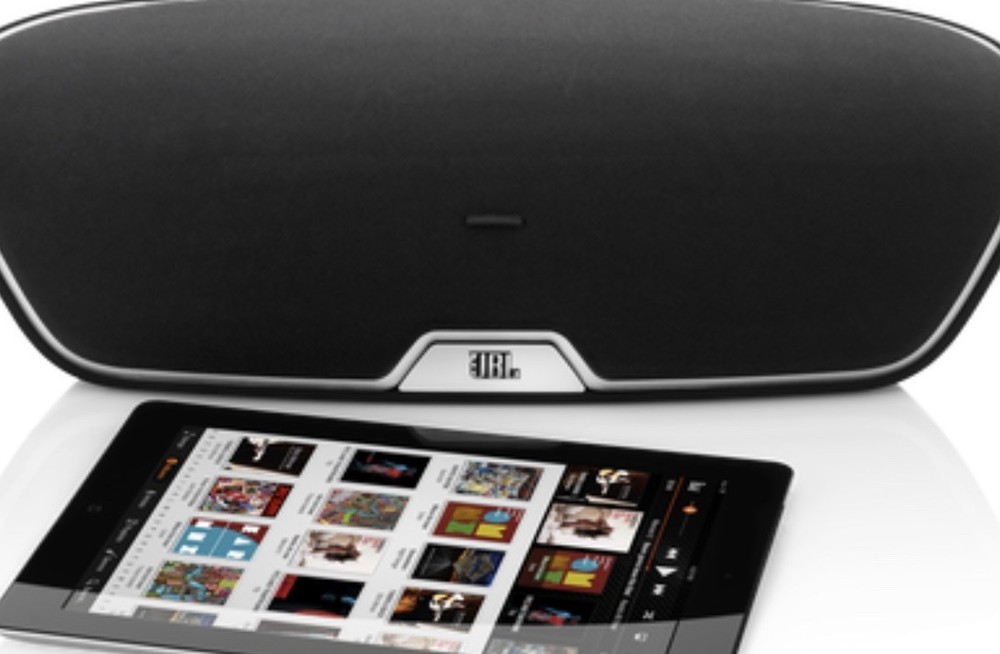 JBL OnBeat Venue Wireless iPad Dock Bluetooth Speaker