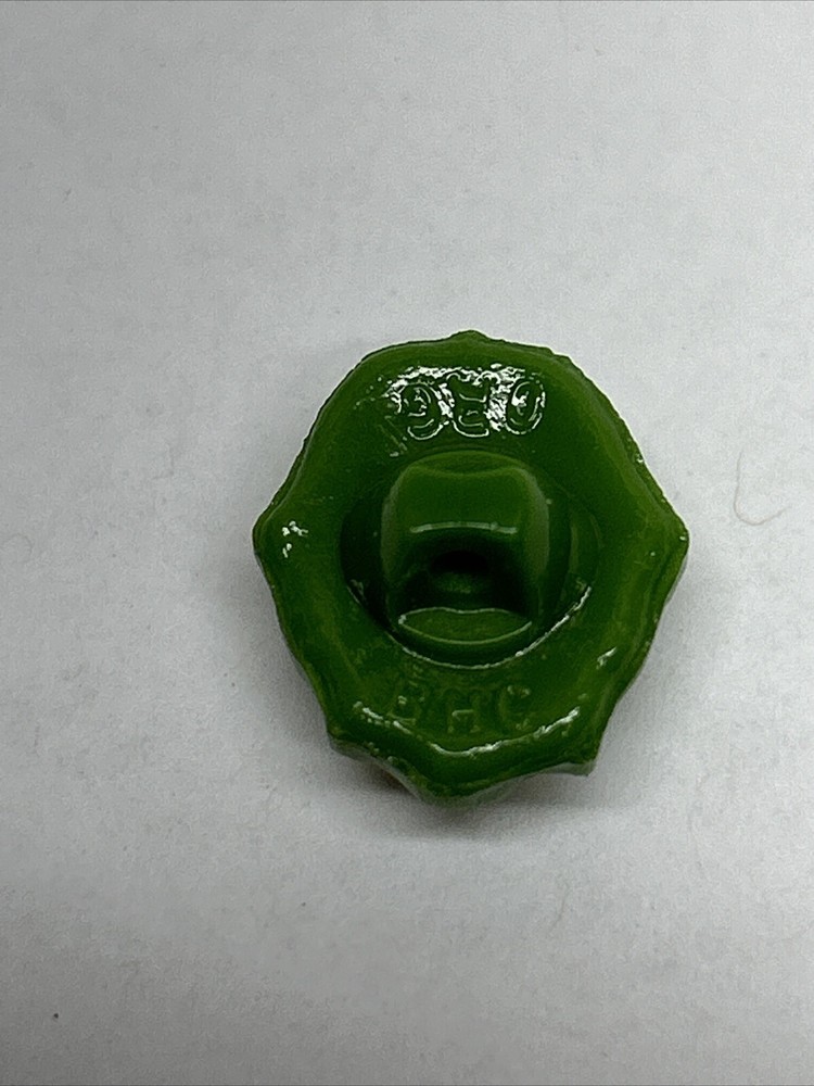 Vintage Sewing Button Plastic Green Frog