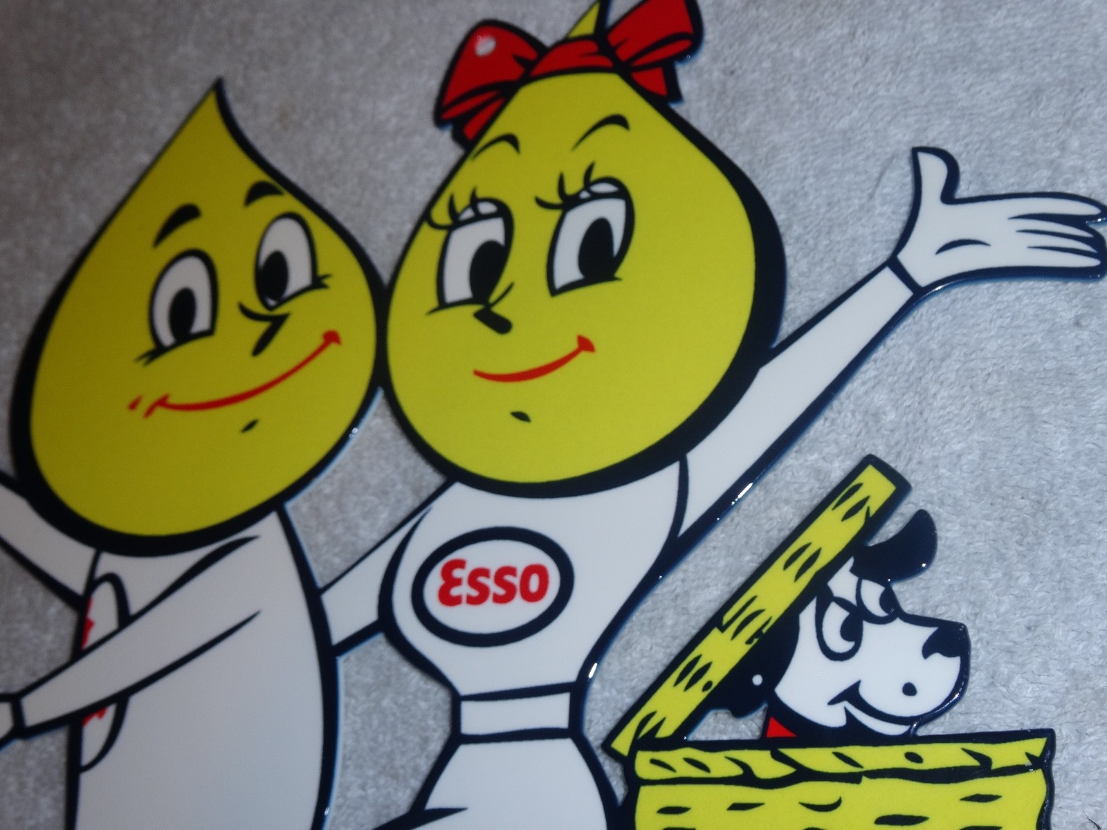 VINTAGE ESSO OIL DROP BOY & GIRL ON VESPA SCOOTER W/ DOG 12" METAL GASOLINE SIGN