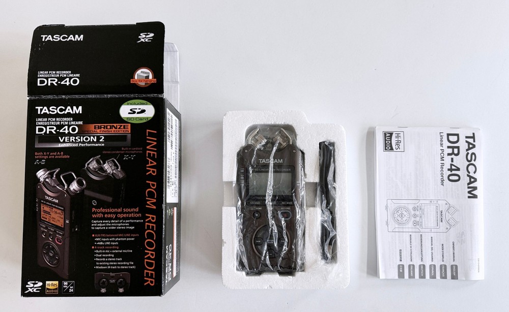 Tascam DR-40 Linear PCM Recorder