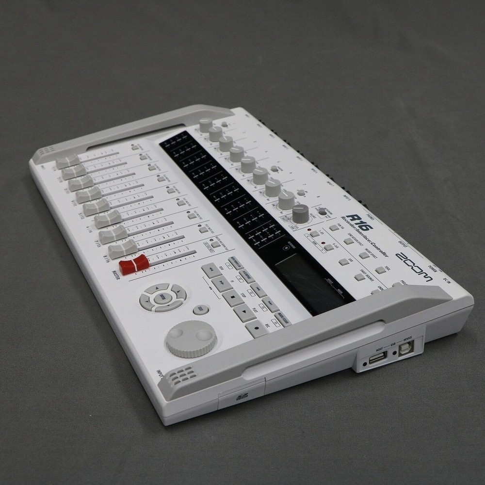 ZOOM R16 Portable Multitrack Recorder Controller & Interface