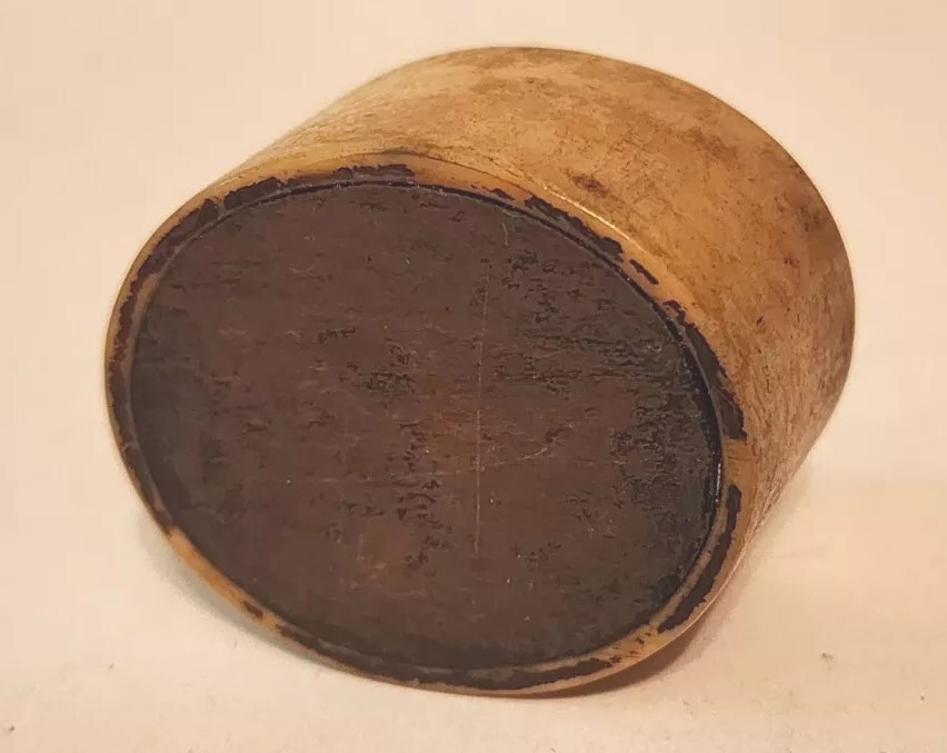 Early Primitive Snuff Mull Box
