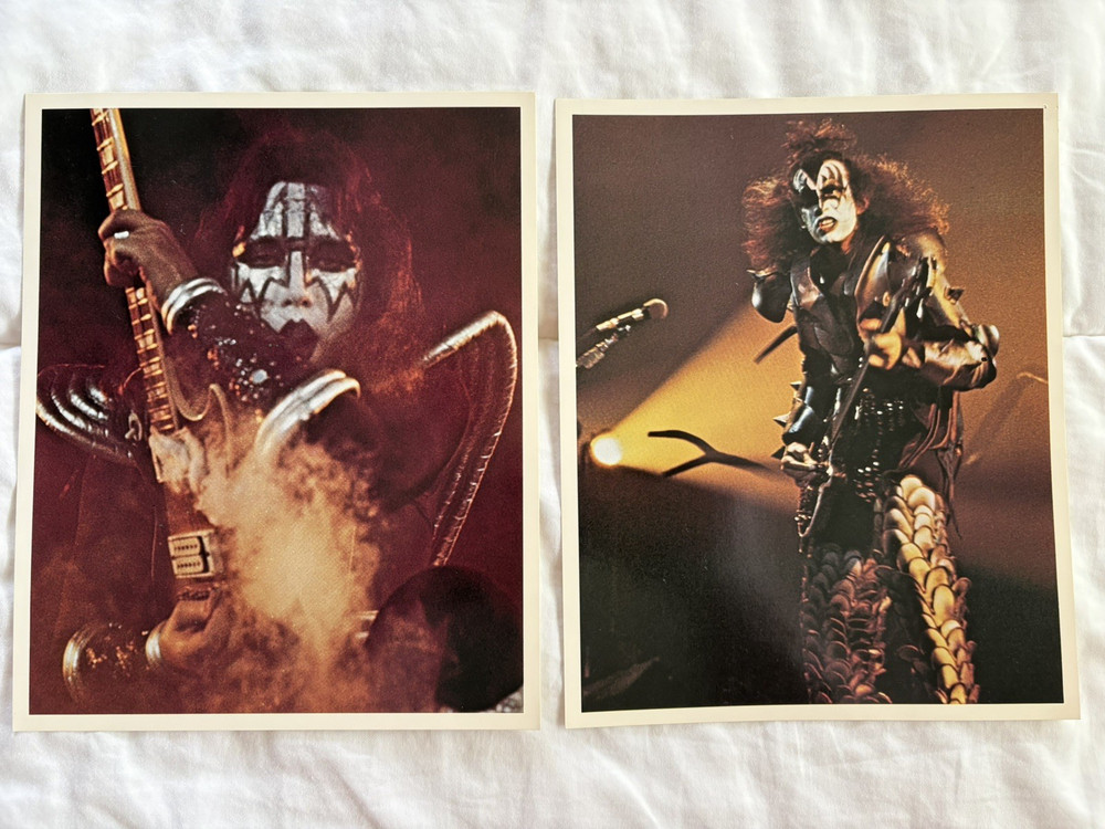 Vintage Original 1976 KISS Army Membership Kit Photos and Newsletters