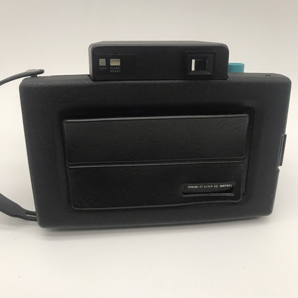 Keystone Model 800 60 Second Everflash Black Vintage Instant Camera