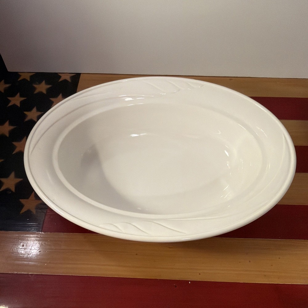 Corning Oval Serving Casserole