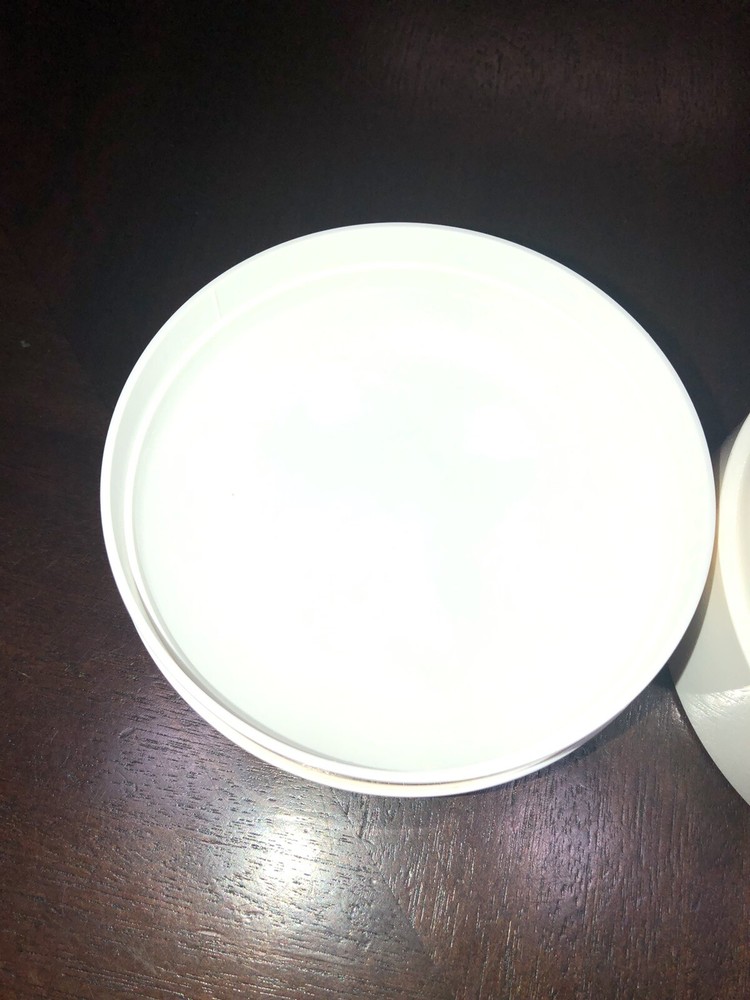 Vintage Estee Lauder White Linen Dusting Powder Box Container Empty Gold Shell