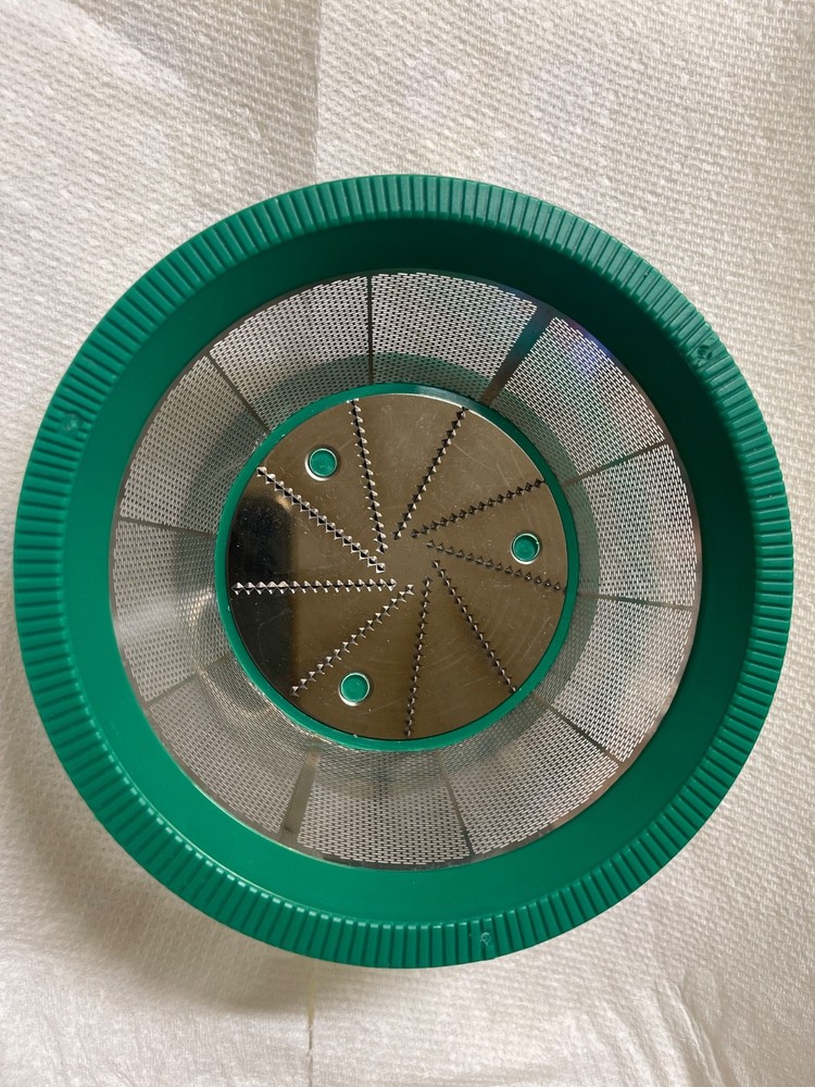 Juiceman 211 Strainer Filter Basket w/ Cutter Blade