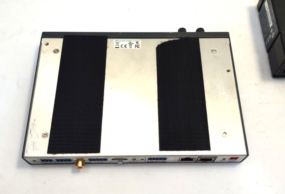 Extron XTP SR HDMI Scaling Receiver Signal Extender