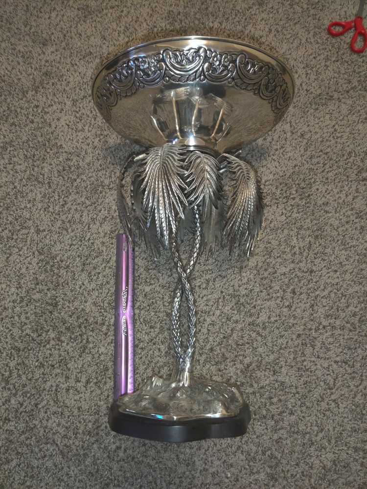 JIJ DESIGN Electro plated nickel silver ELEPHANT UNDER PALM TREE PLANT/BOWL