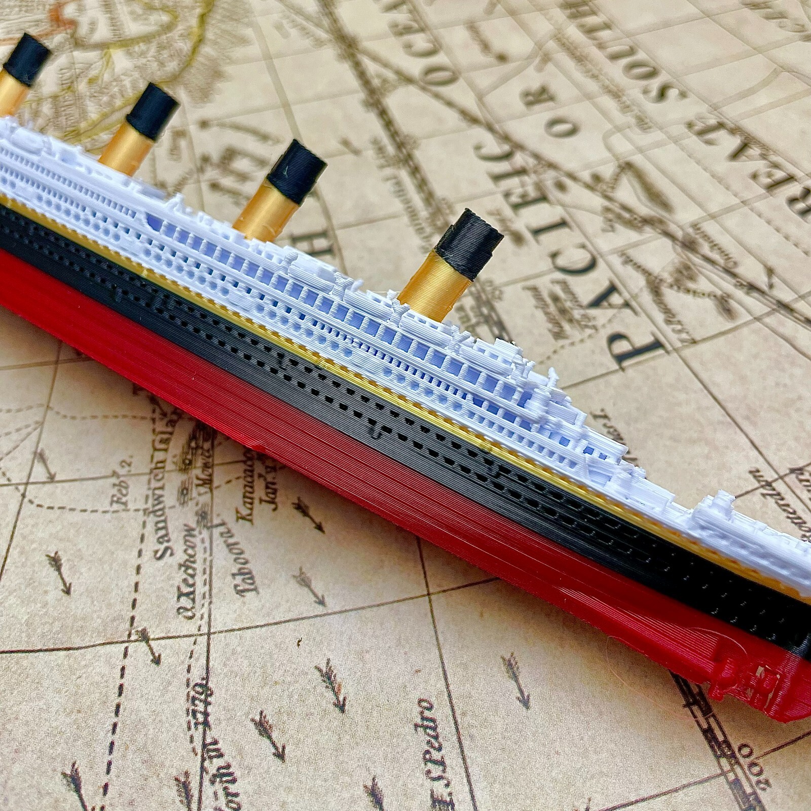 8" Titanic, Britannic Or Olympic Model, RMS Titanic Model Toy, Titanic Toys