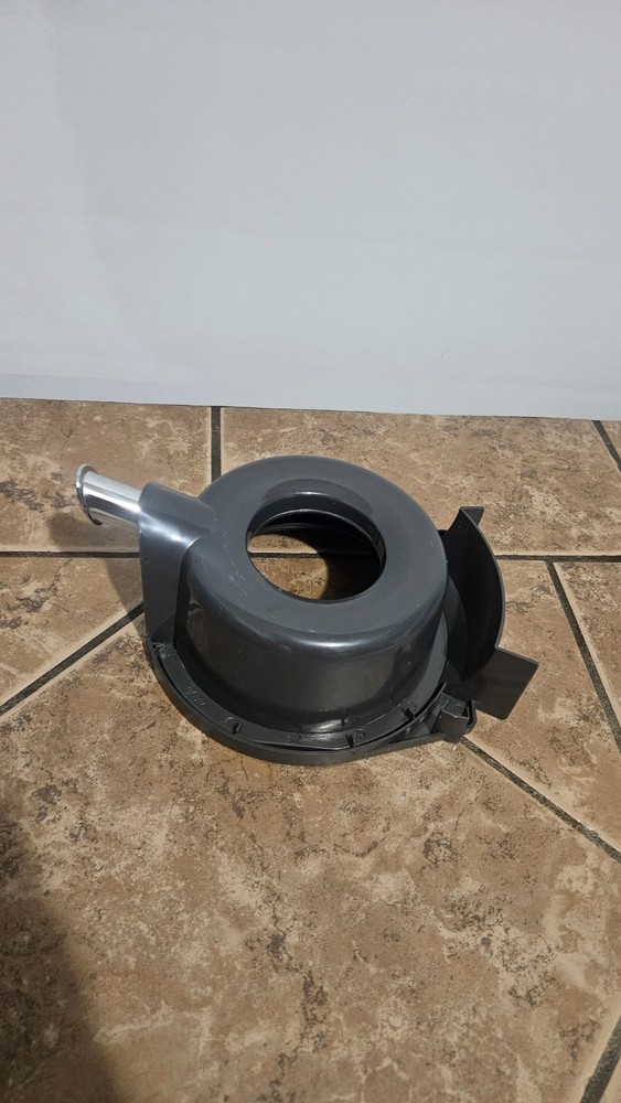 Bella Juice Exctractor Replacement Spout