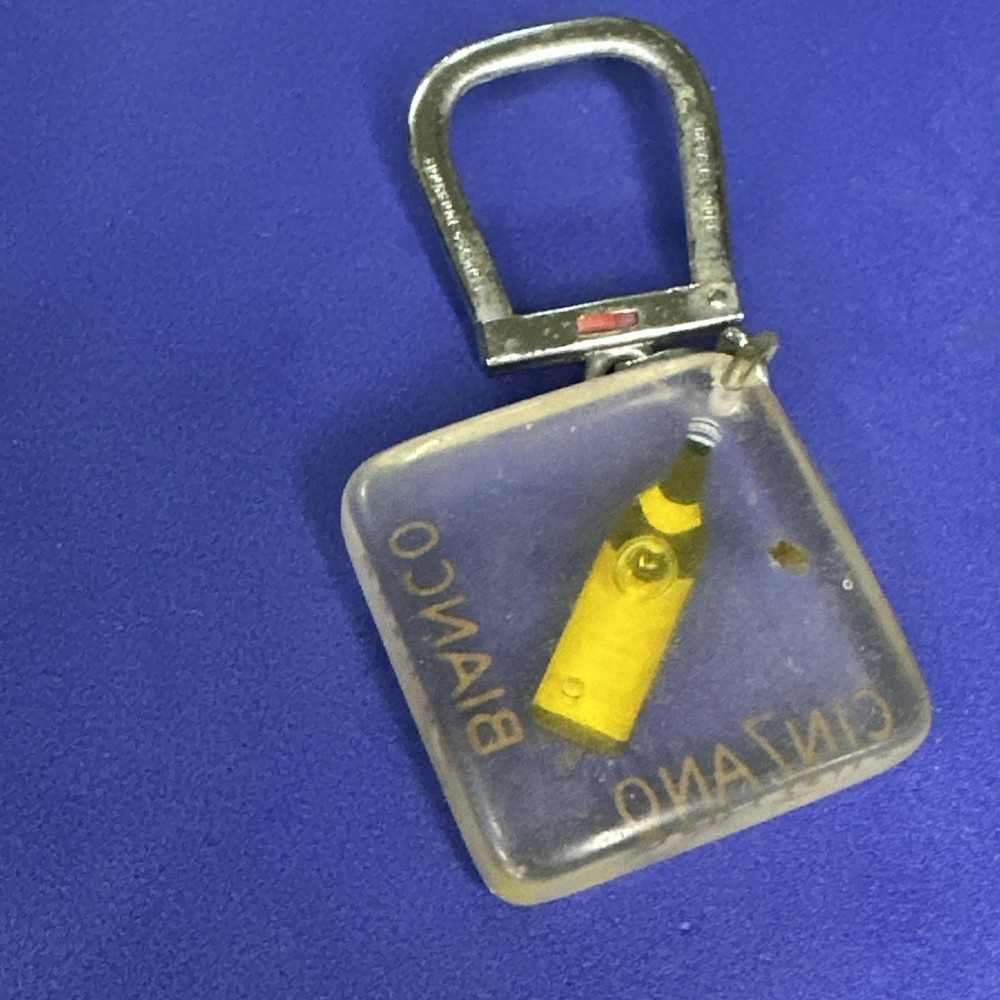 WHITE CINZANO - VINTAGE KEYCHAIN