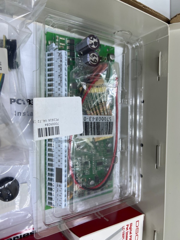 TYCO DSC PowerSeries KIT16-NKAU Security System Control Panel