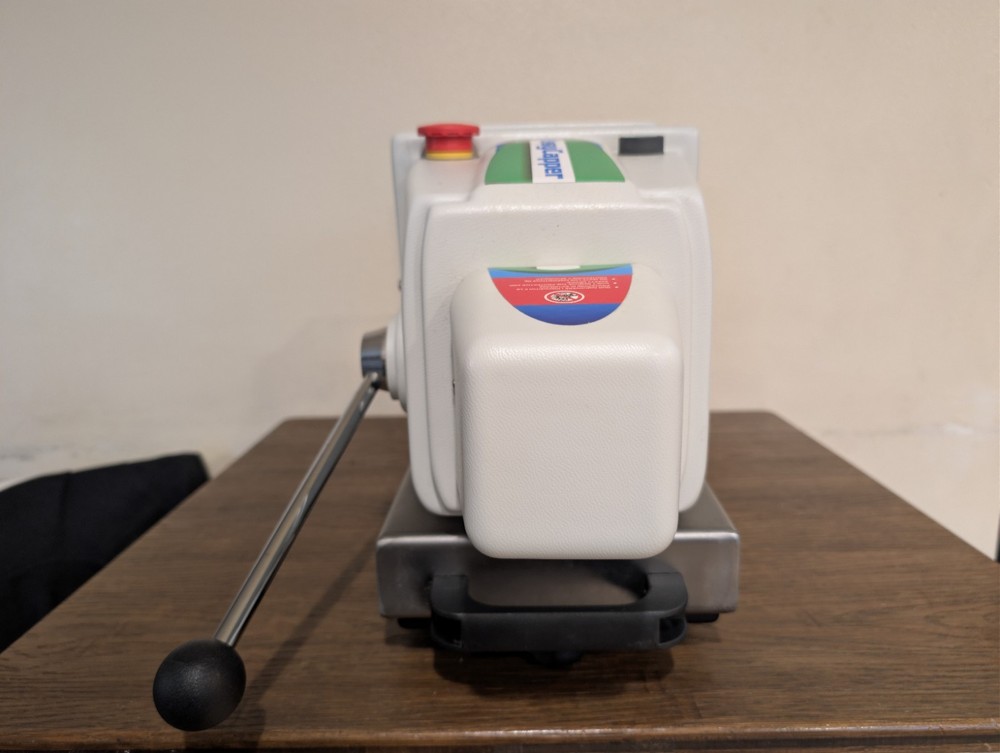 Bottle Capping Capper Machine—-STELLIN SRL EasyCapper Tappatore