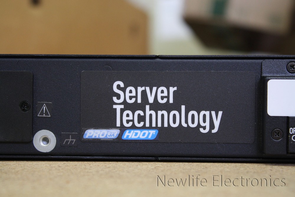 Server Technology Switched Rack PDU C3WG36RL-2CJE2MT4