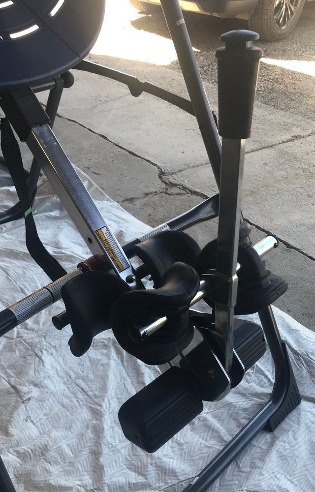 TEETER HANG UPS Inversion Table EP-970 with Adjustable Acupuncture Nodes