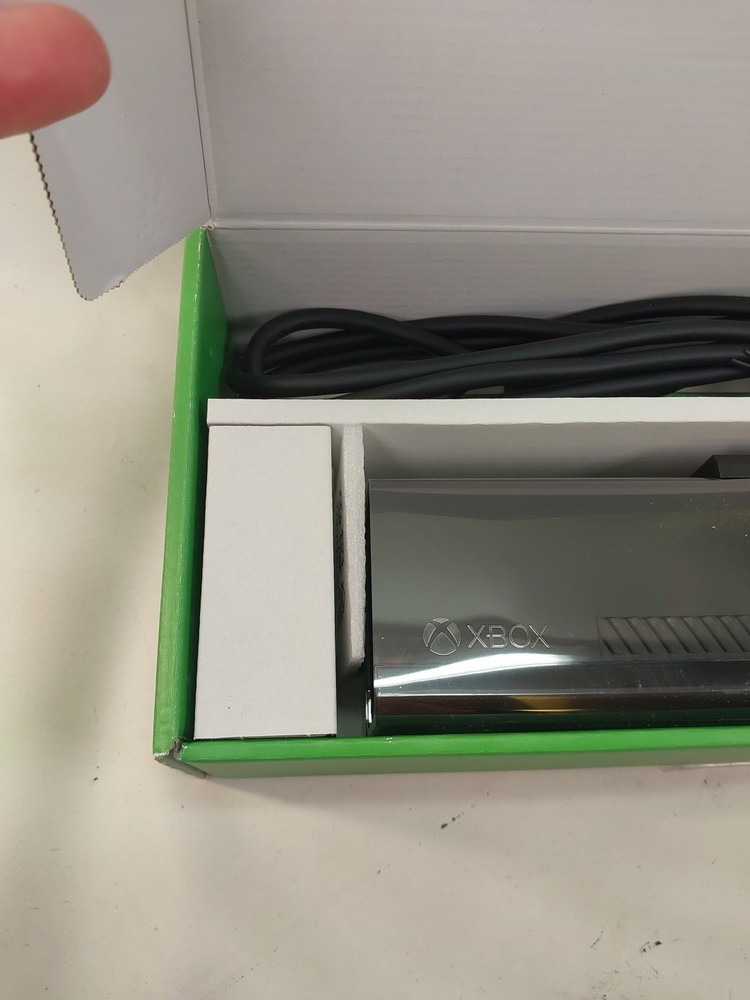 Microsoft Xbox One Kinect Sensor Model 1520 2016 New OPEN BOX