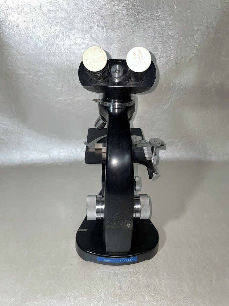 ernst leitz gmbh wetzlar germany 529778 microscope With Case