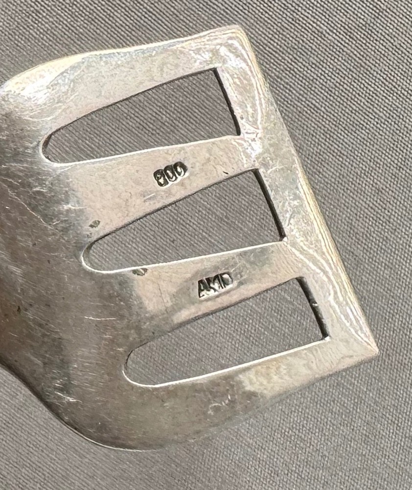 Small 800 Silver Sardine Server;Y386
