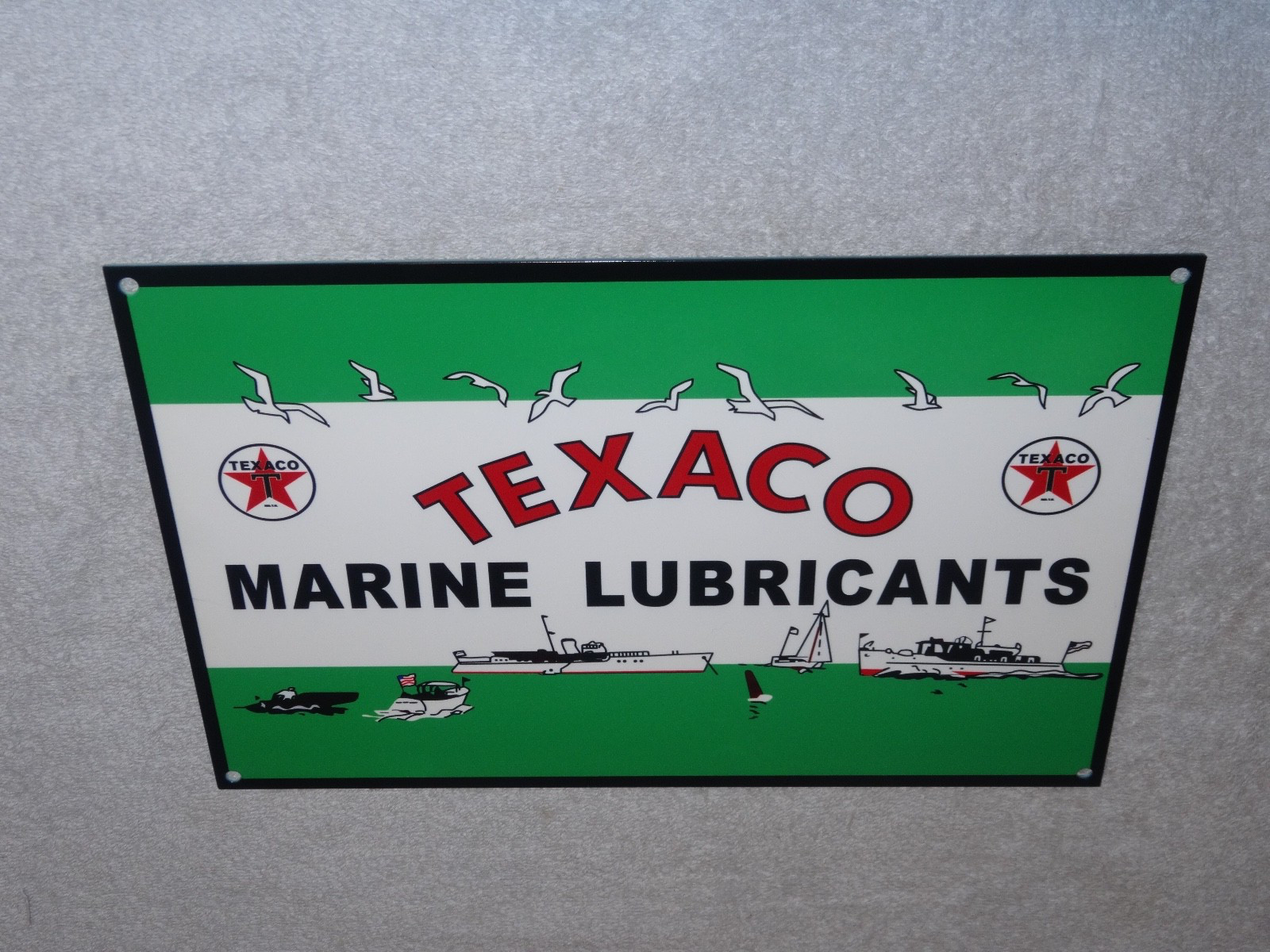 VINTAGE TEXACO MARINE LUBRICANTS W/ BOATS 12" METAL OUTBOARD GASOLINE & OIL SIGN