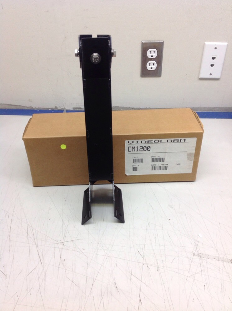 Pelco - CM1200 - Corner Mount