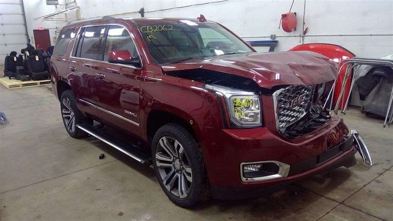 2019 GMC Denali Heads Up Display Camera/Projector 2098971