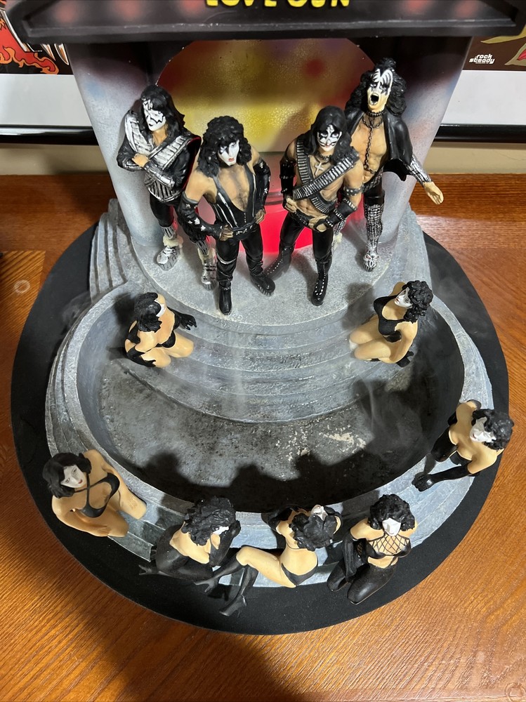 Kiss Memorabilia Love Gun Mister