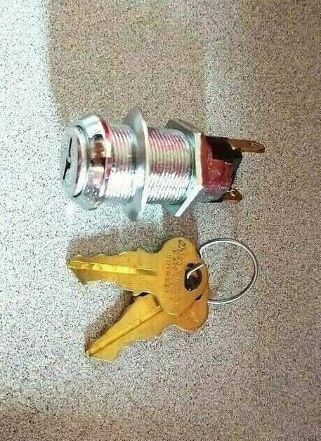 CompX Chicago CompX Chicago MOMENTARY ON OFF  Switch Lock