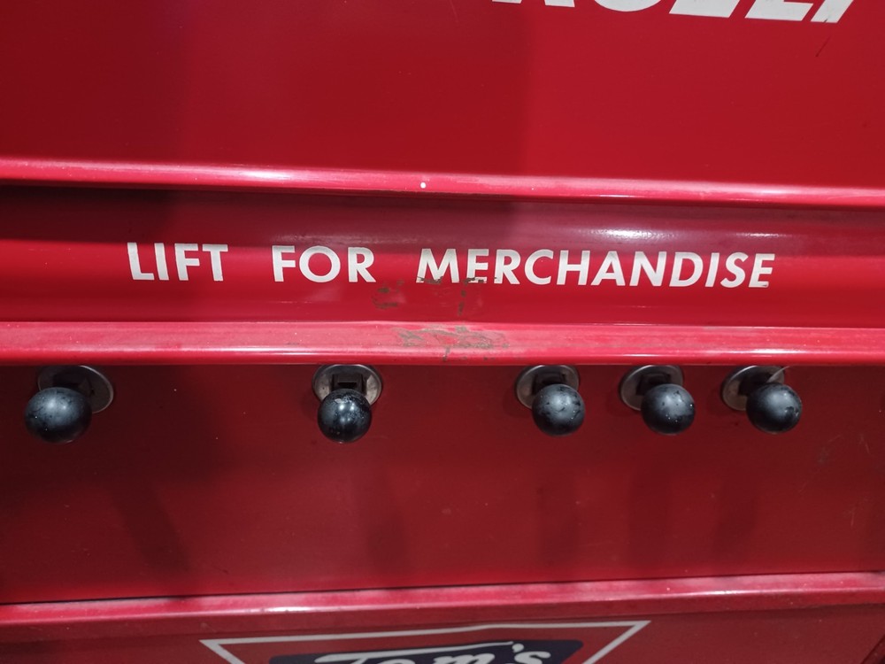 Original 1940's Tom's Vending Machine