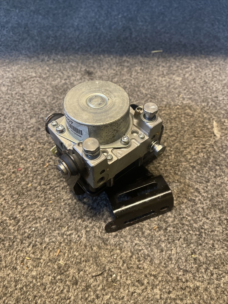 Triumph Tiger 1200 1215 2011 - 2015 ABS Pump Controller B61