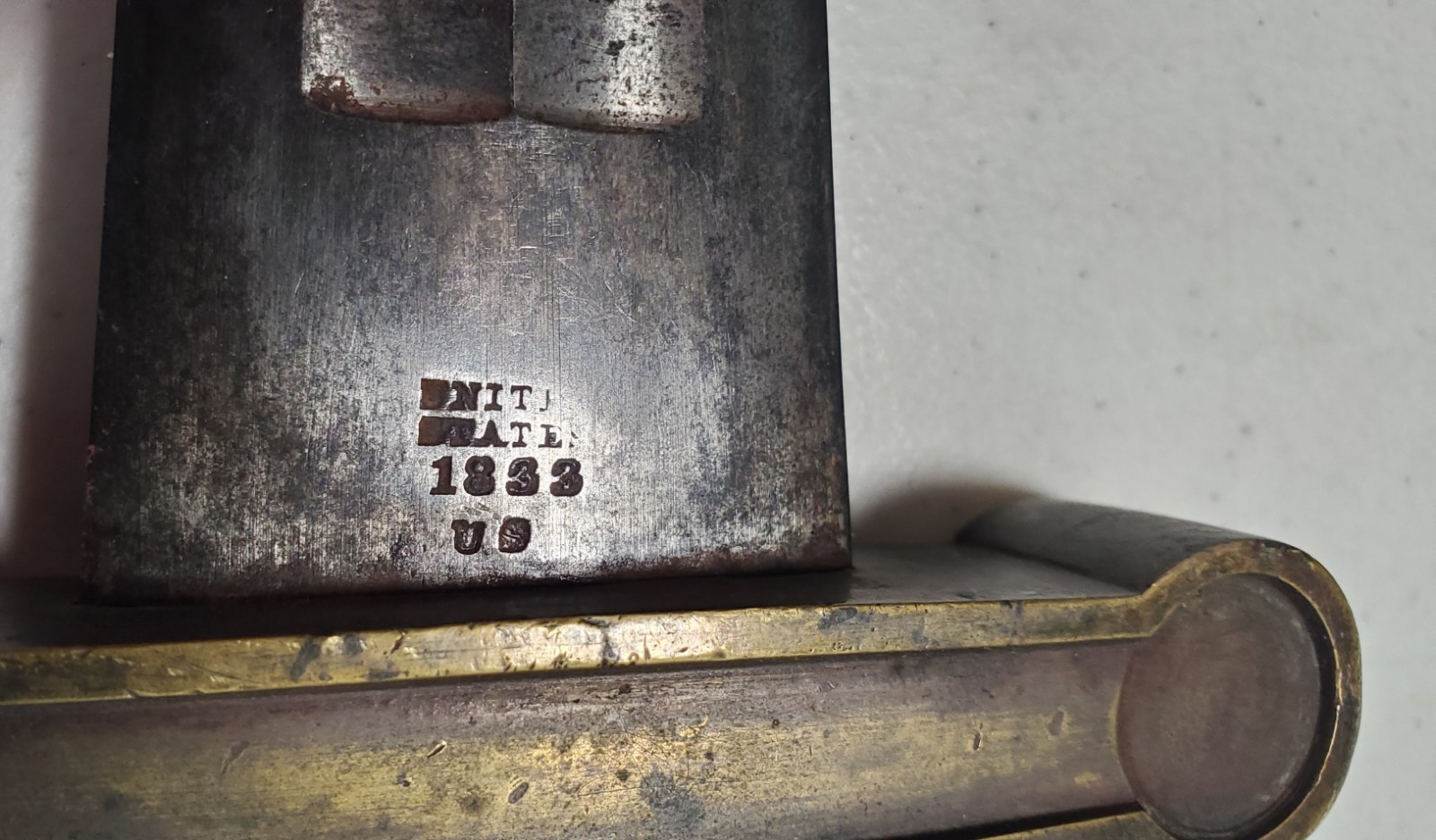 M1832 Foot Artillery Sword -- Dated 1833 -- Samuel Huse, Newburyport -- RARE