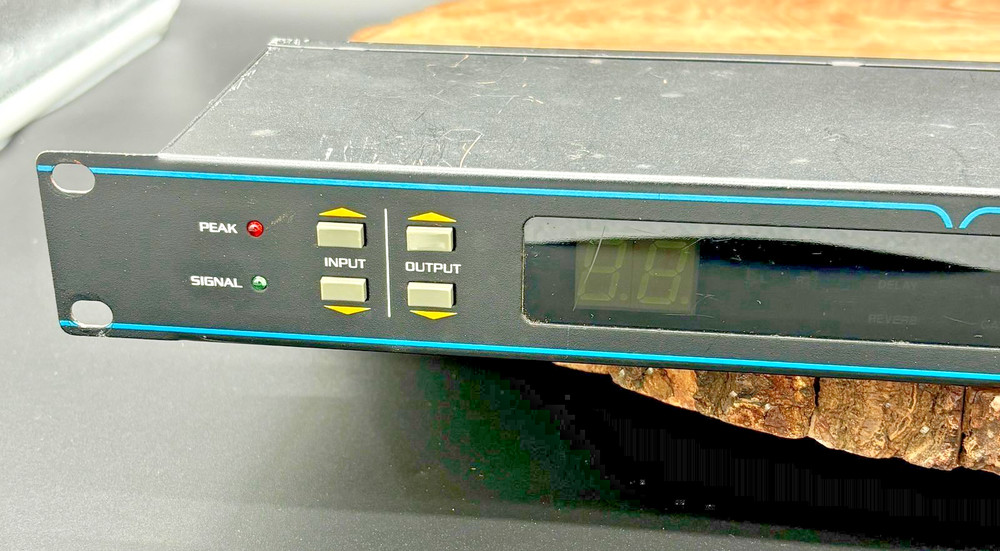 Audio Centron FXP Advanced Multi Editor Digital Effects Processor Works/Looks +