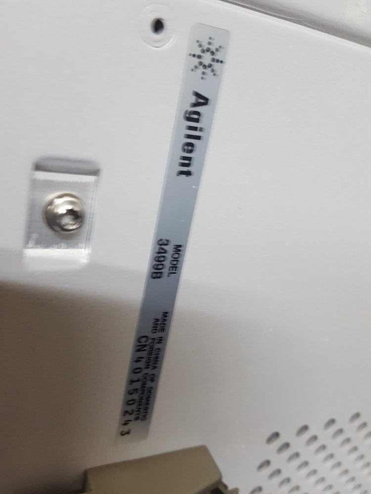 Agilent 3499B: Switch / Control System Main Frame (0243)