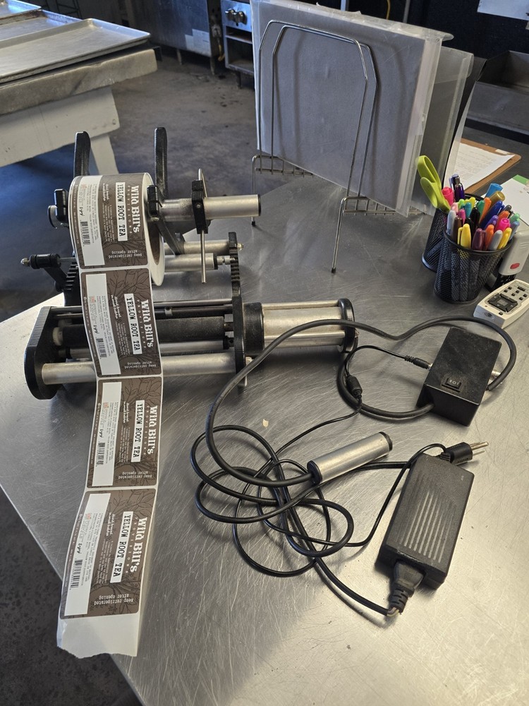 Zap Zla Semi-Automatic Round Labeler