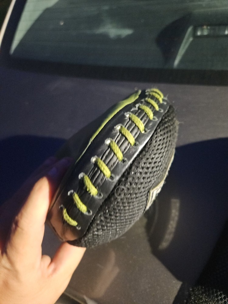 Ring to Cage GelTech Mini Punch Mitt