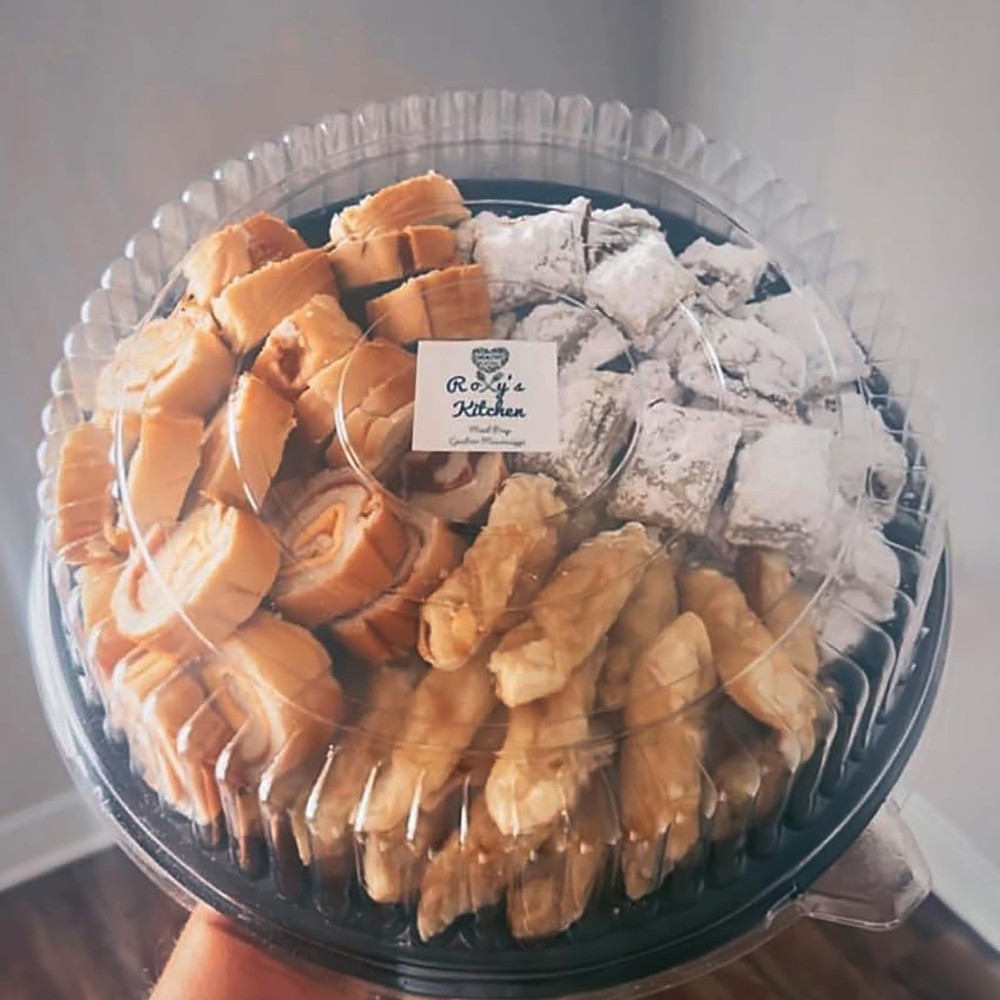 Frcctre 12 Pack 12 Inch Plastic Serving Tray with Lid, Disposable Plastic Foo...