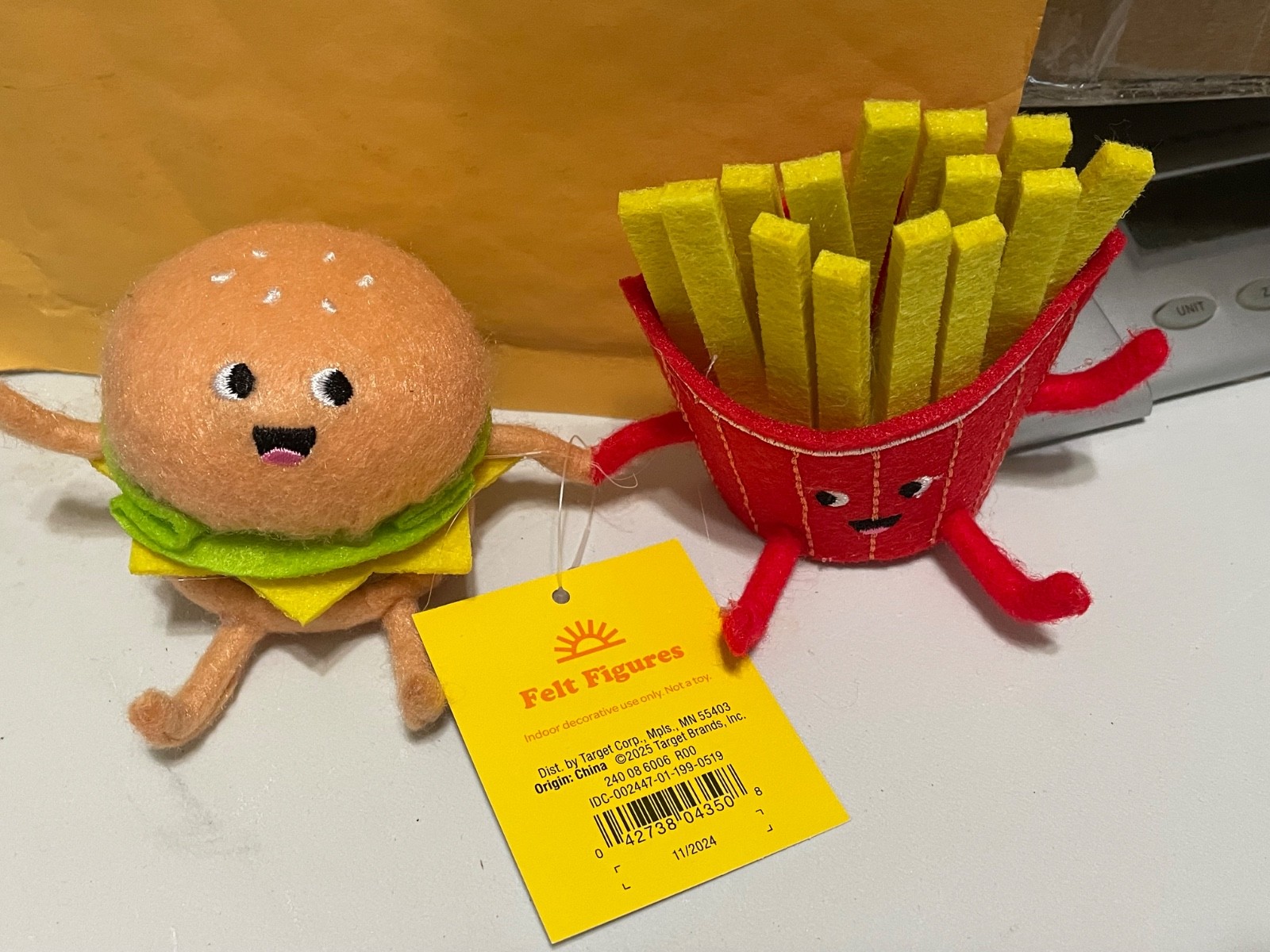 Target Sun Squad Felt Duo Cheeseburger and Fries Summer Figurines