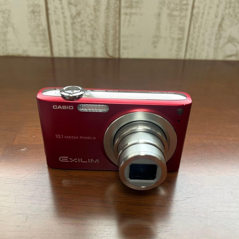 Casio EXILIM Compact Digital Camera Red 10.1 Megapixels Tested