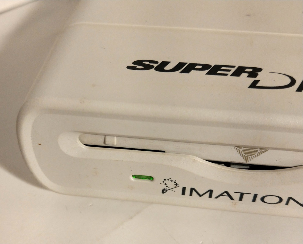 Imation Super Disk Drive PARALLEL External PC-Mac 120 MB with 5 Disks, Software