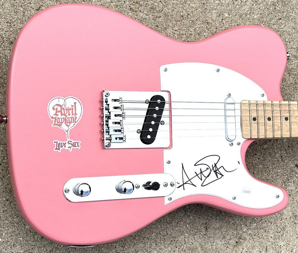 AVRIL LAVIGNE SIGNED Pink Guitar JSA AUTHENTICATED