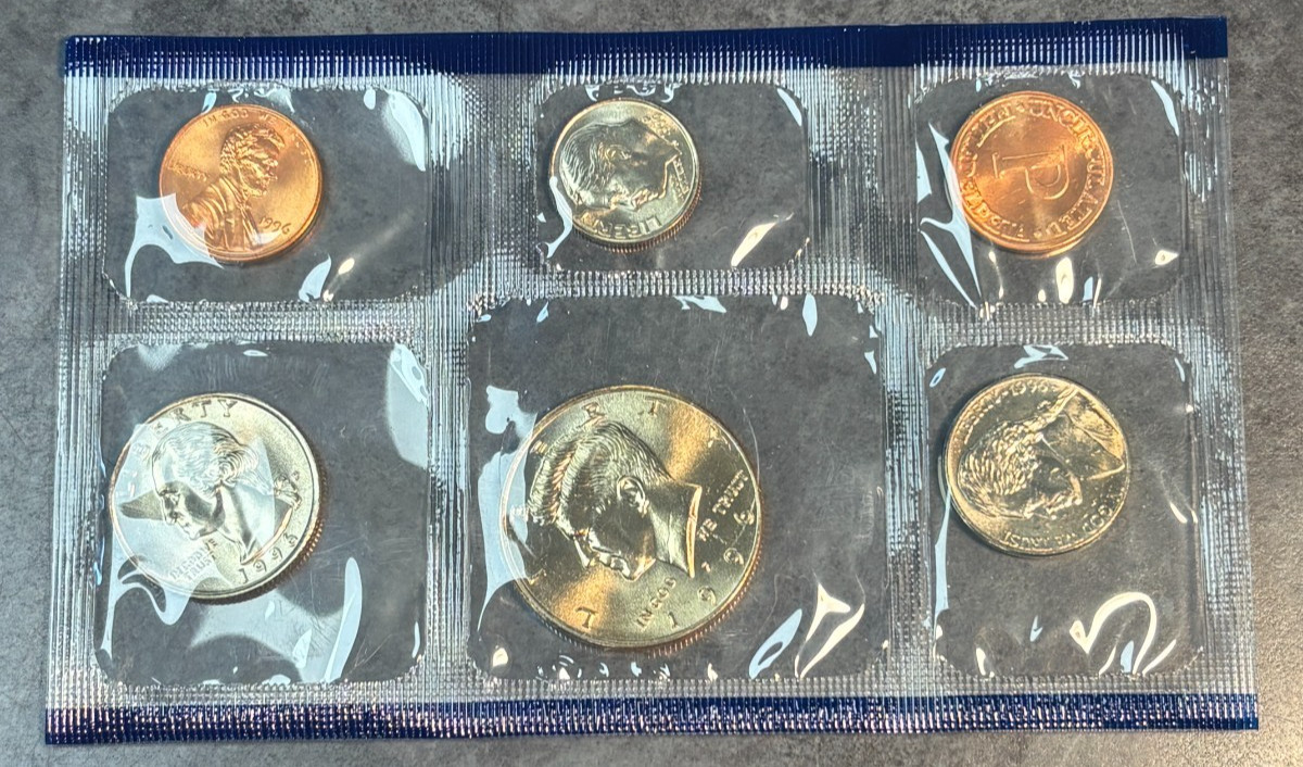 1996 P, D, & W US Mint Complete Uncirculated 11 Coin Set With West Point Dime