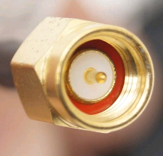 New Motorola GPS Antenna 26DB Gain Vehicle Mount RP-SMA 5M Cable 4 Car Radios