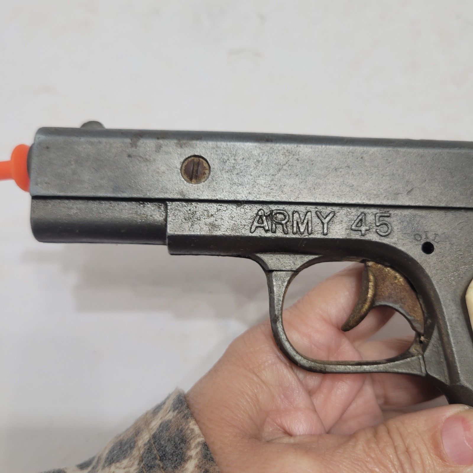 VINTAGE HUBLEY ARMY 45 CAP GUN - COLT 1911